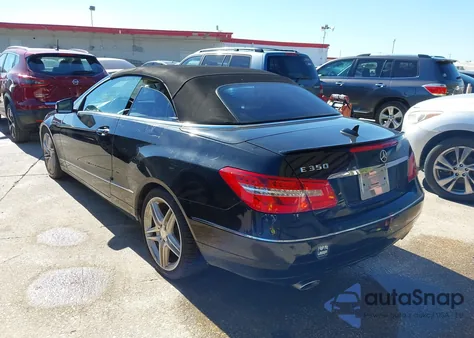 2011 Mercedes-Benz E 350 z USA, uszkodzony, nr VIN WDDKK5GF0BF089519